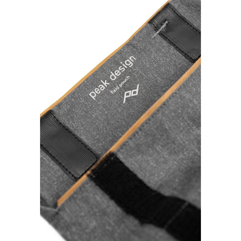 Peak Design Field Pouch Charcoal v2 - Grafitowy, z paskiem