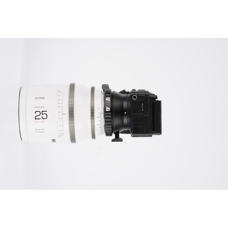 Viltrox PL-E Adapter