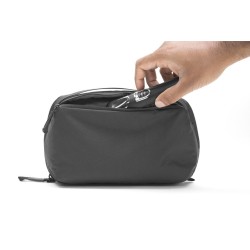 Kosmetyczka Travel Line Peak Design Wash Pouch Black - czarny