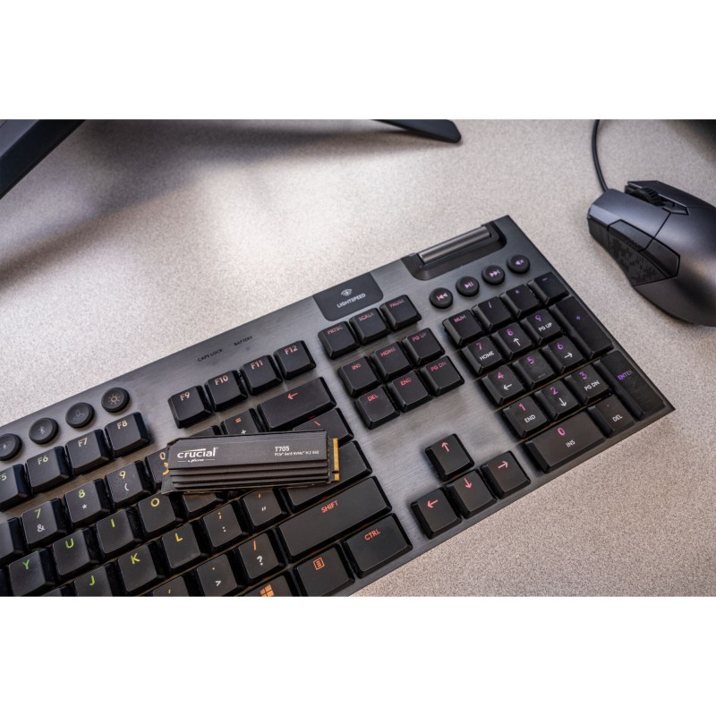 Crucial T705 with heatsink   1TB PCIe Gen5 NVMe M.2 SSD