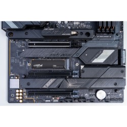 Crucial T705                 4TB PCIe Gen5 NVMe M.2 SSD