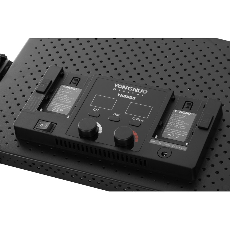 Lampa LED Yongnuo YN6000 - WB (3200 K - 5600 K)