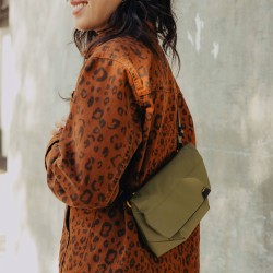 Peak Design Field Pouch Kelp v2 - oliwkowa z paskiem