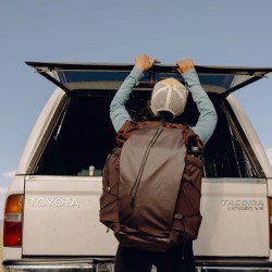 Plecak Outdoor Peak Design Backpack 45L Ciemny Fiolet