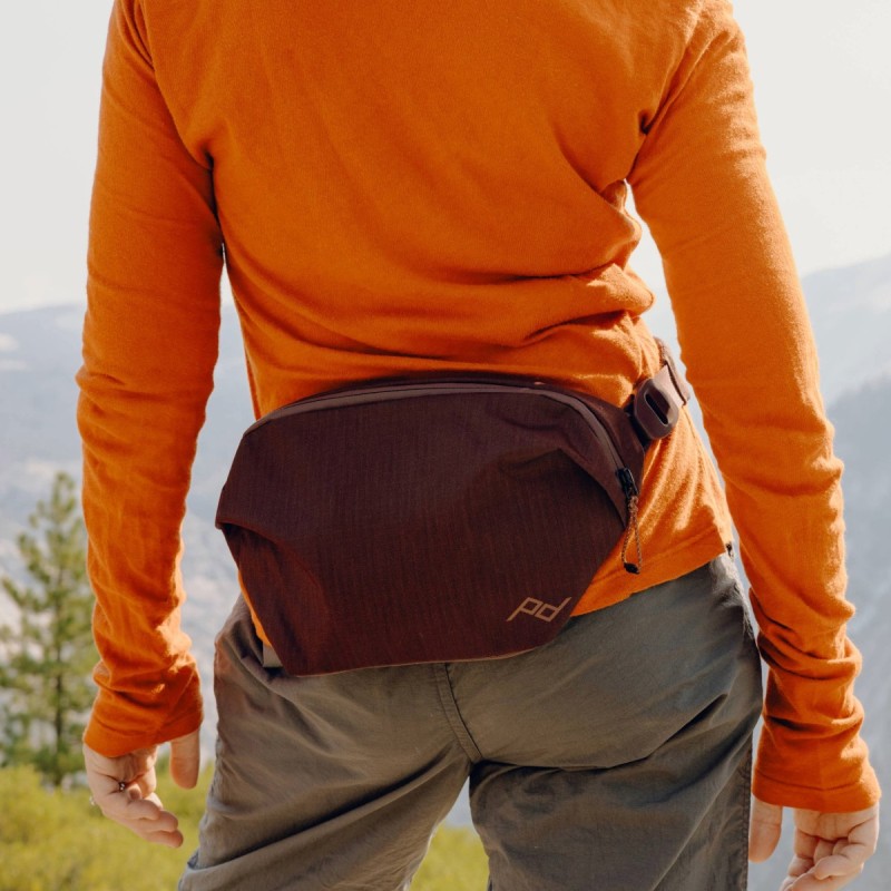 Torba Peak Design Outdoor Sling 2L Ciemny Fiolet